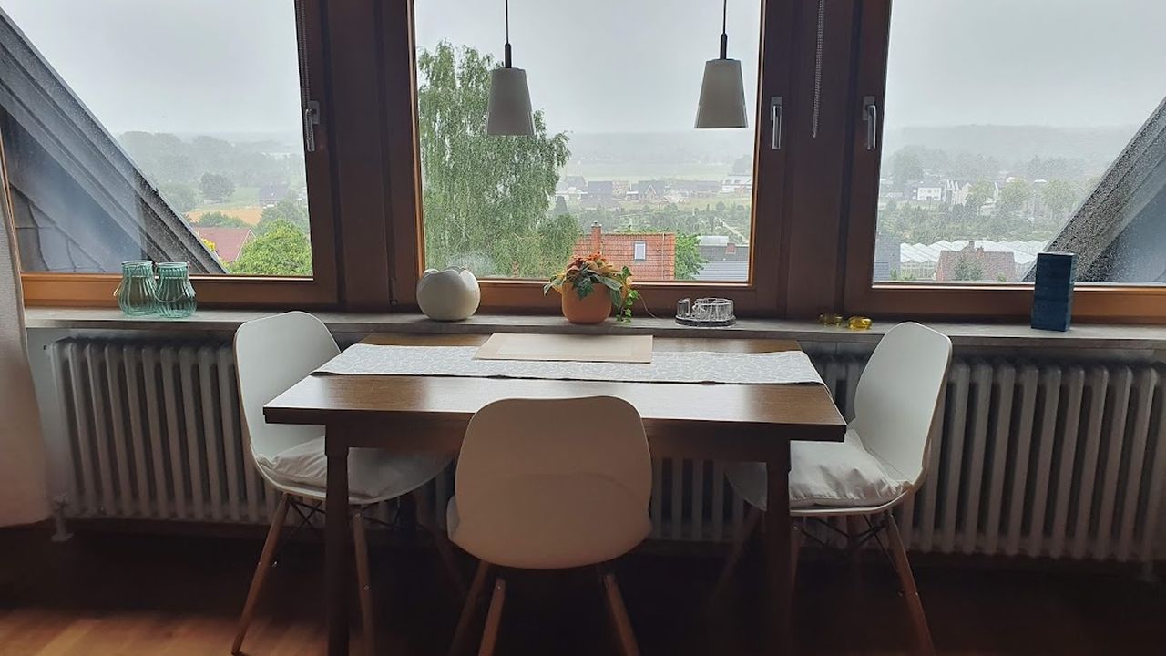 Essplatz mit Aussicht ins Münsterland Essplatz mit Aussicht ins Münsterland